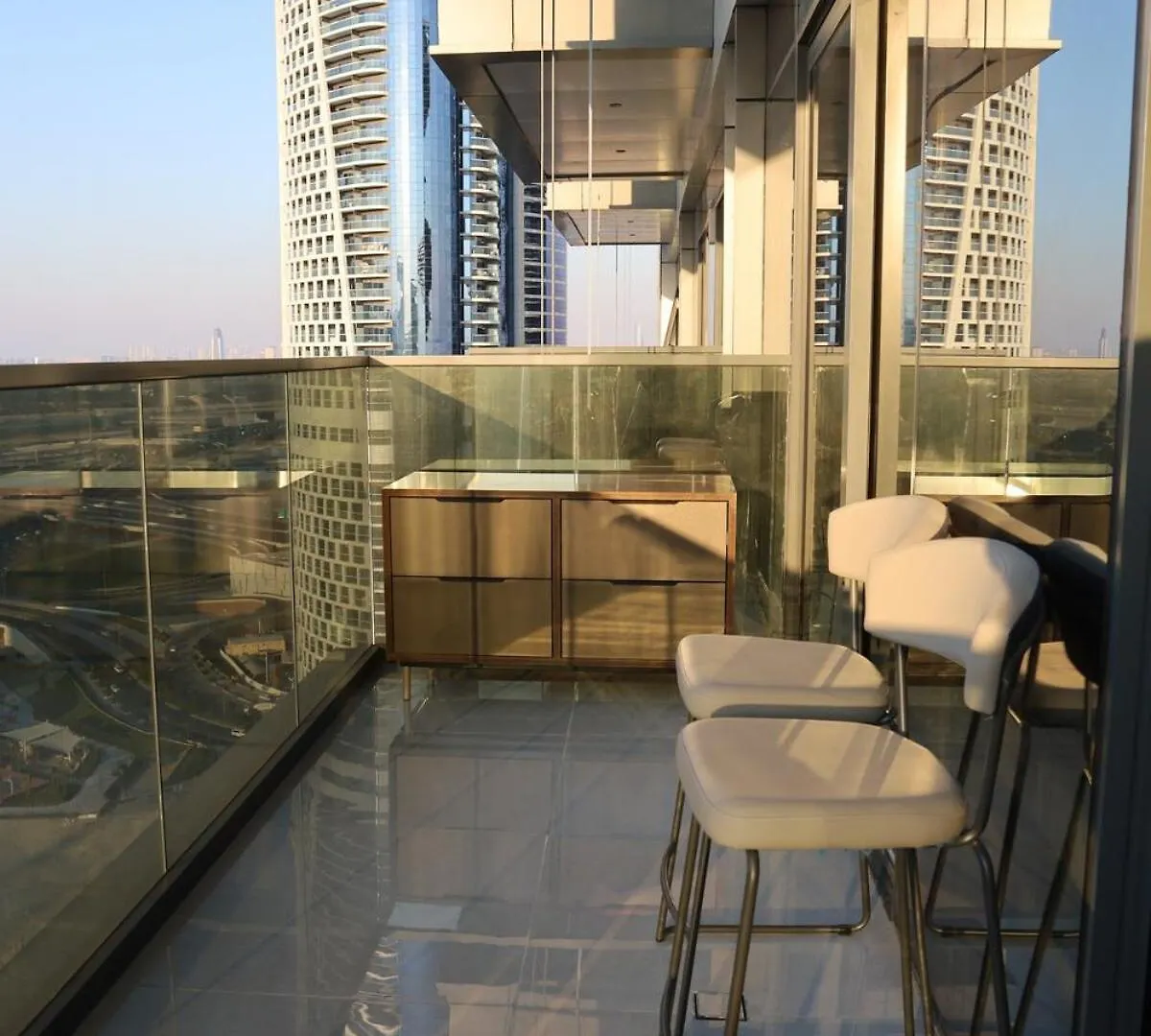 E-Sports Themed Computer Room In Business Bay Close To Dubai Tower 0*,